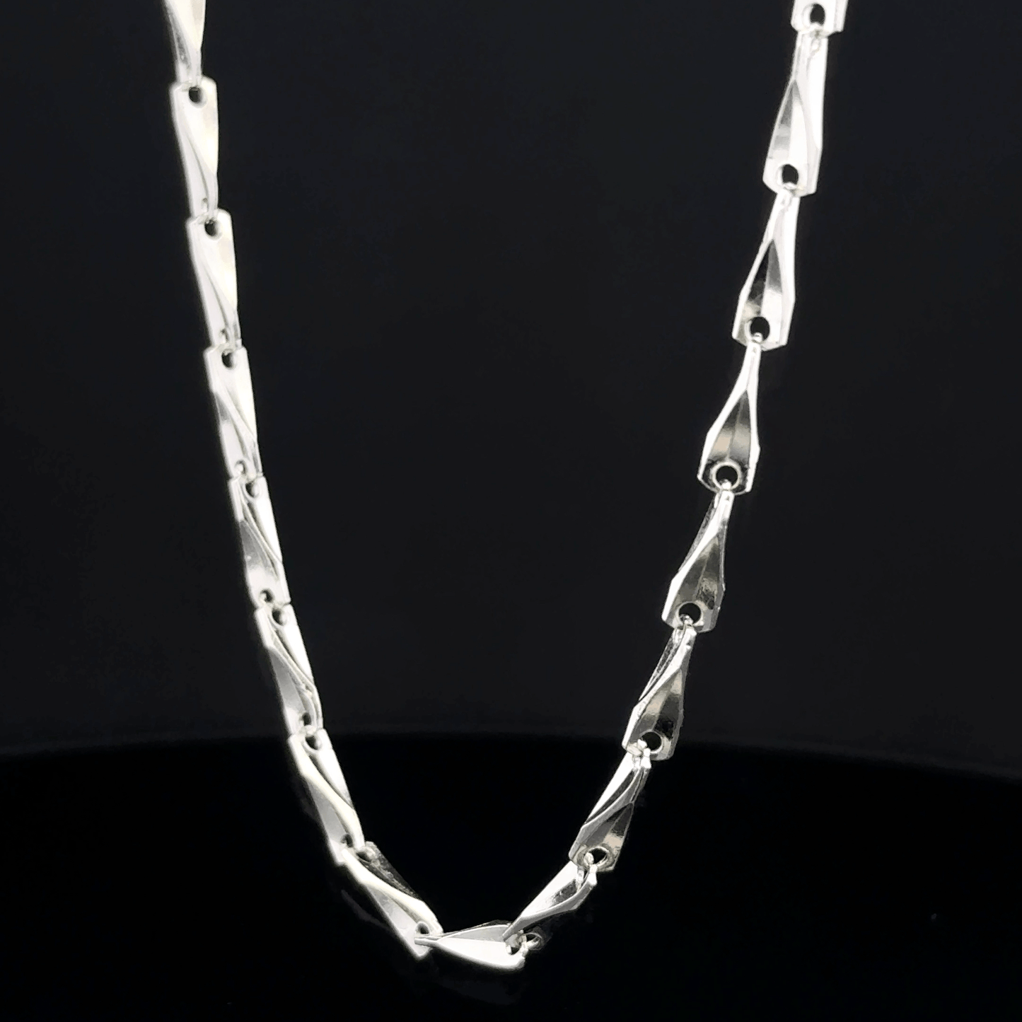 Link Petal Men's Chain