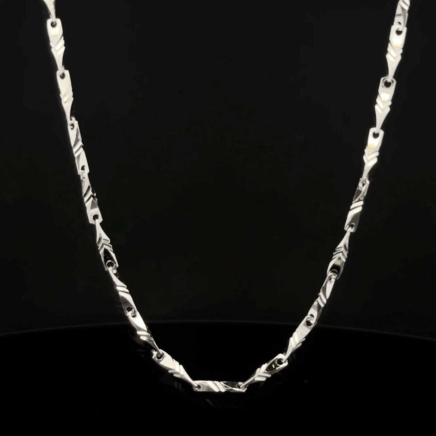 Petal Cut Chain
