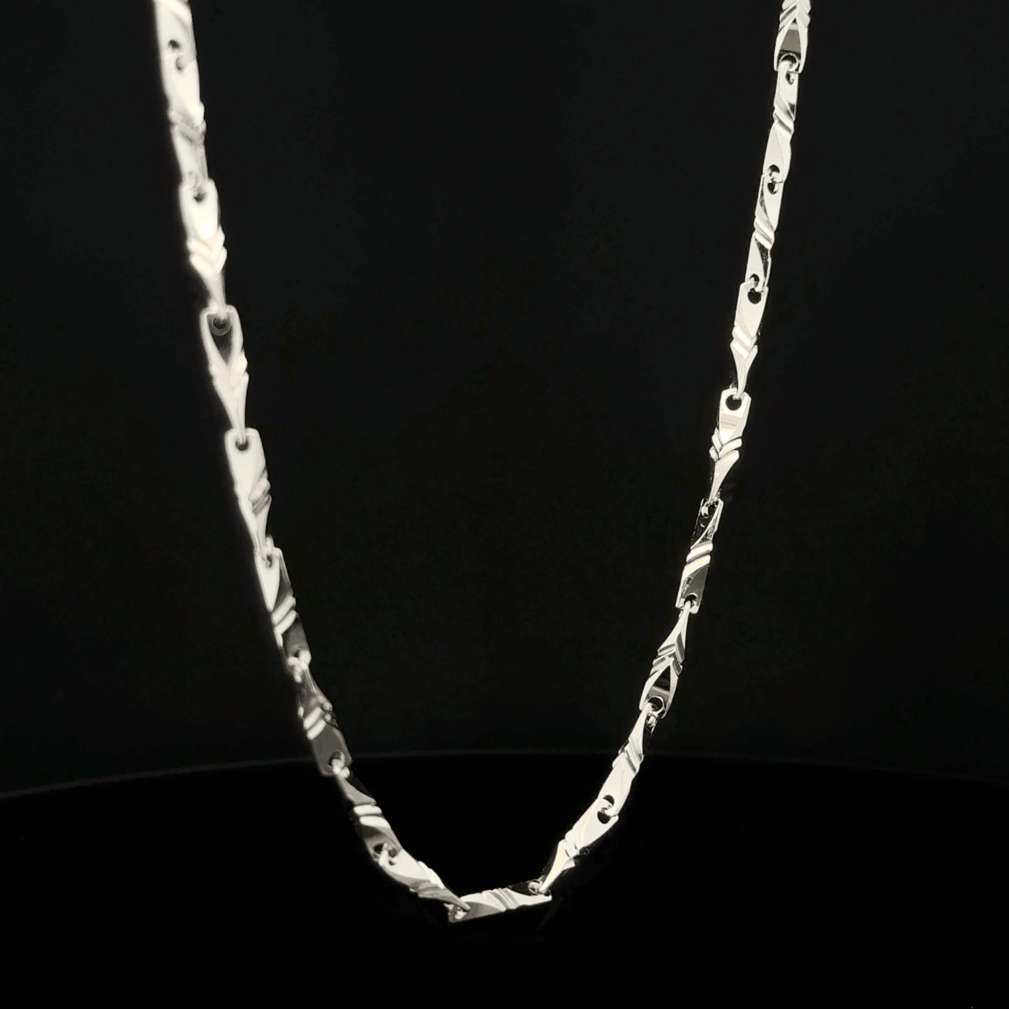 Petal Cut Chain