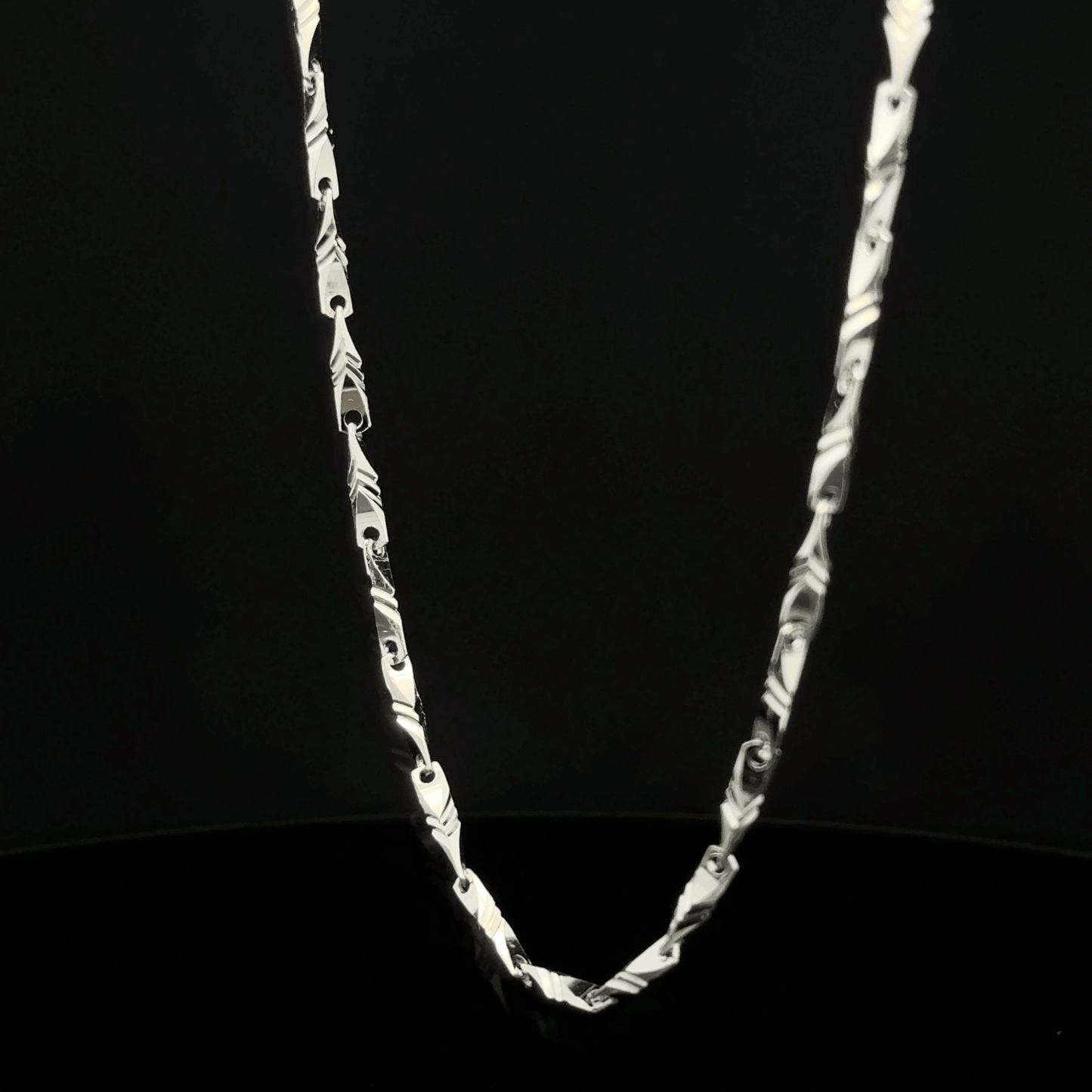 Petal Cut Chain