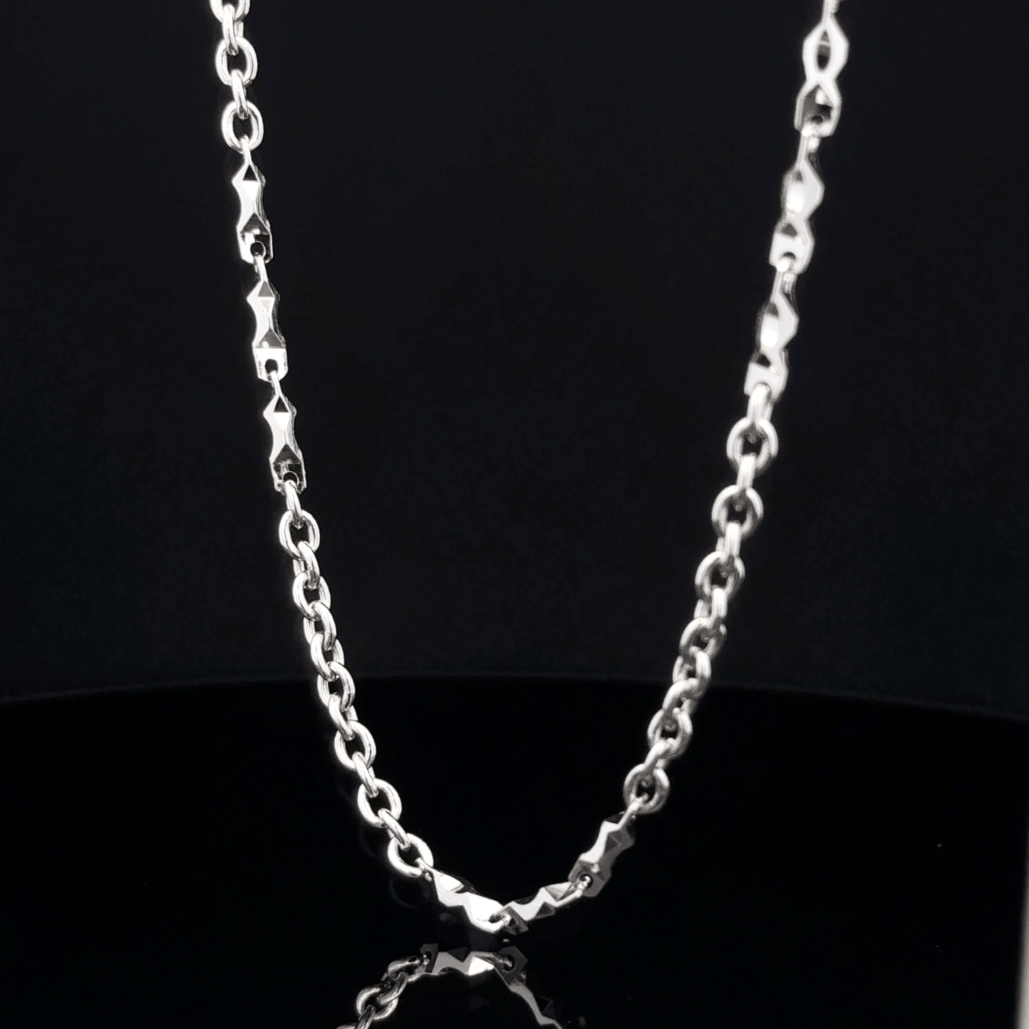 Round Link Petal Chain