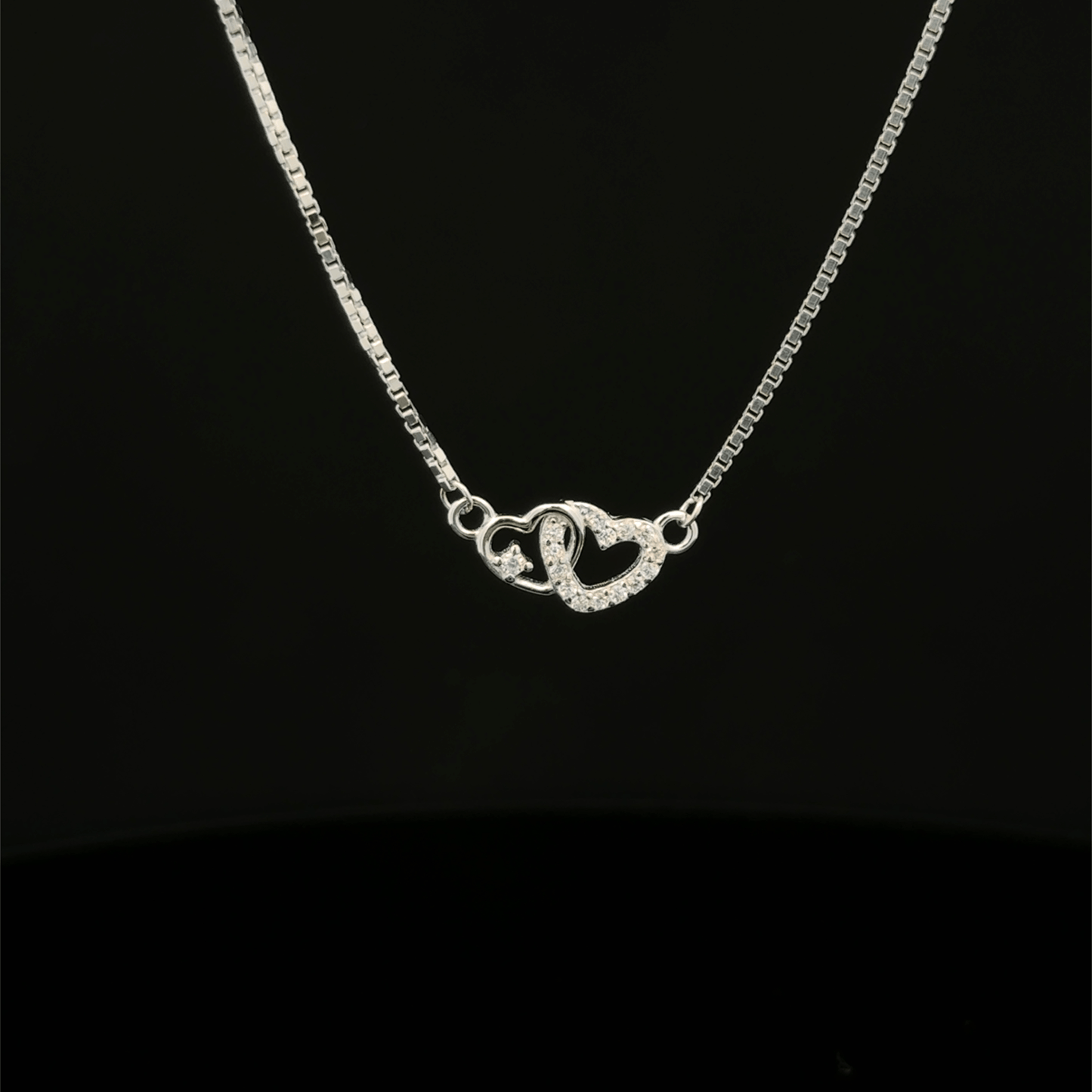 HEART CHAIN WITH PENDANT