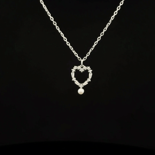 HEART CHAIN WITH PENDANT