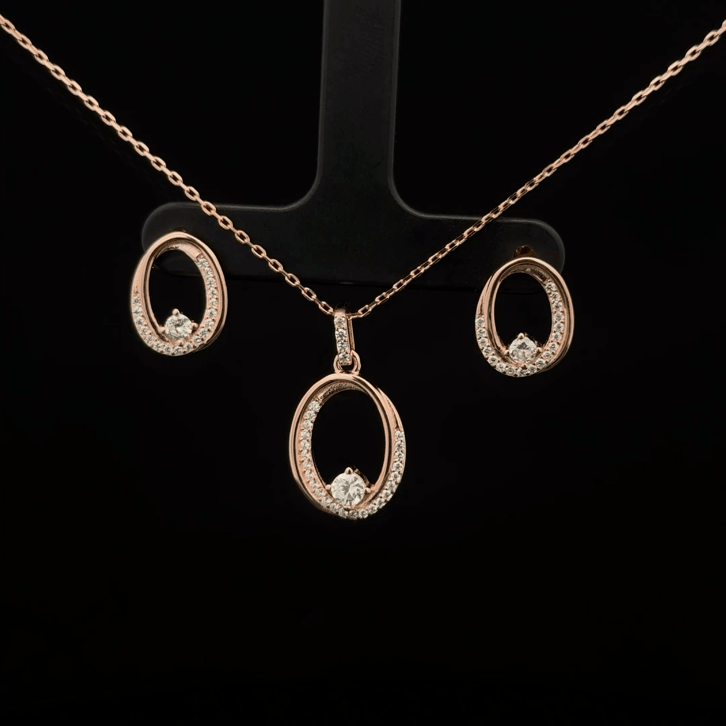 Oval Chain Pendant Earrings