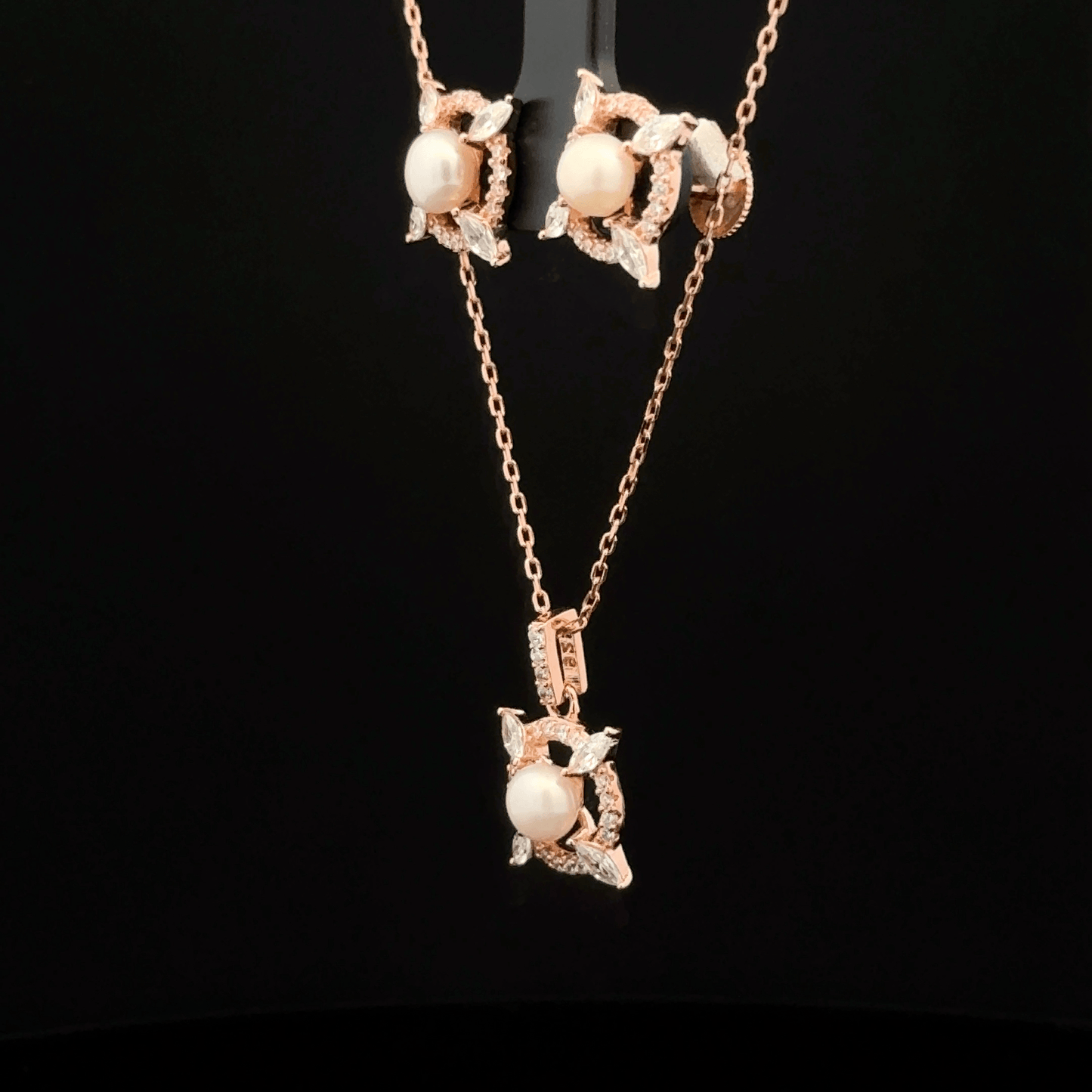 Circle Chain Pendant Earrings