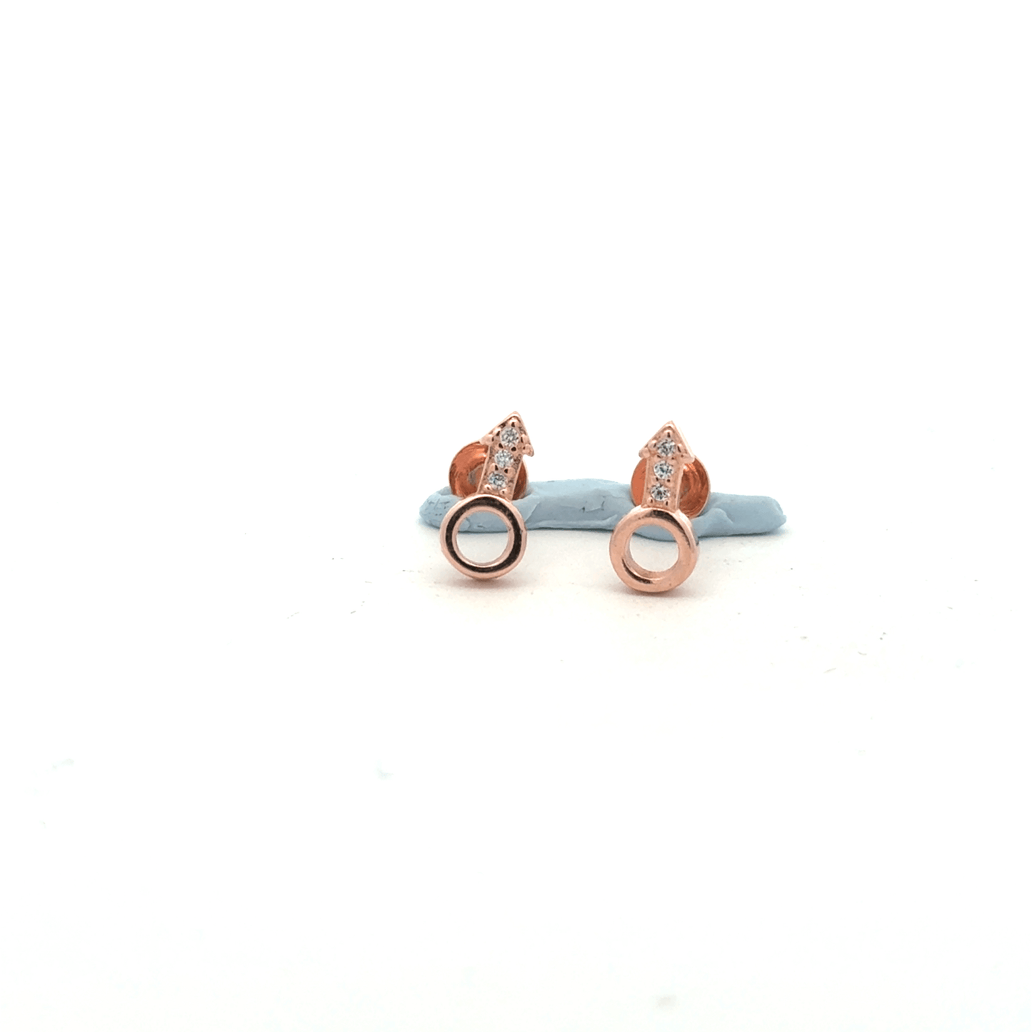 Arrow Rosegold Earring