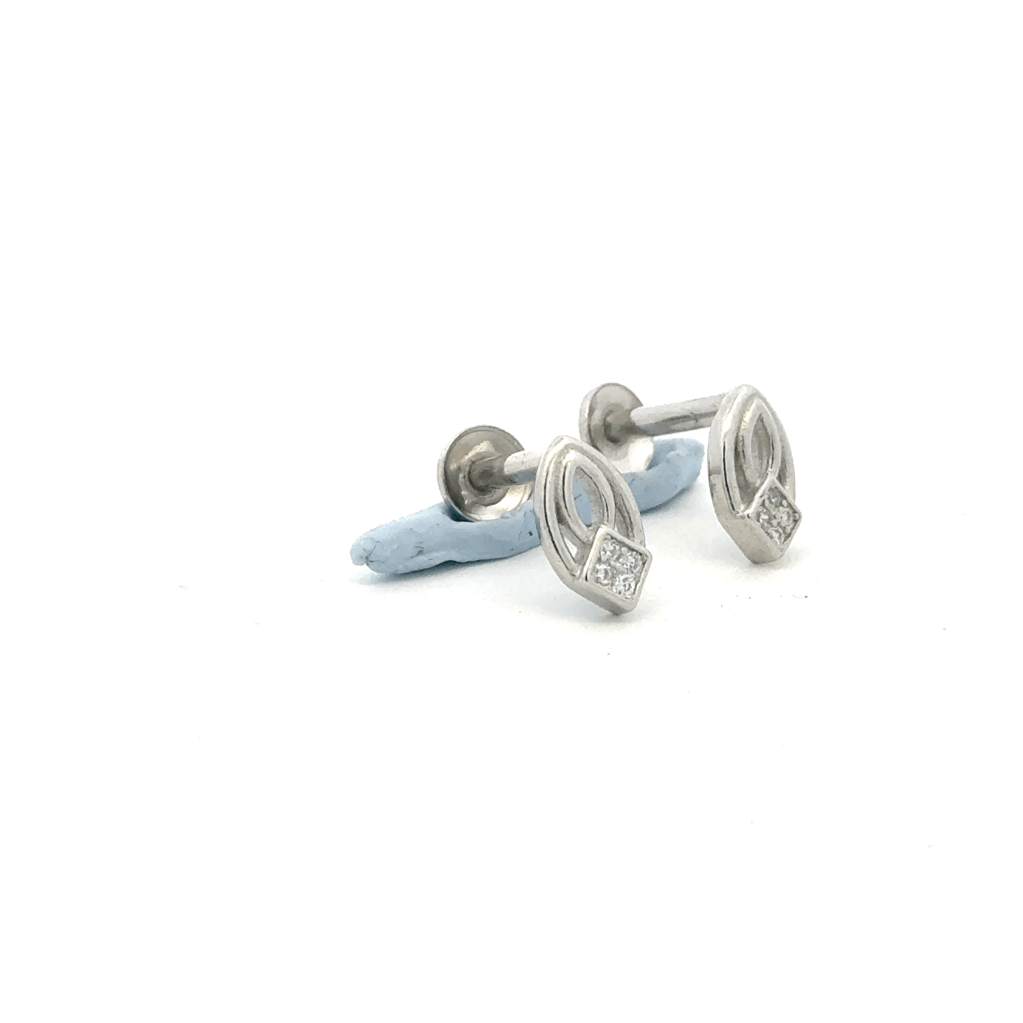 Oval Stone Earring