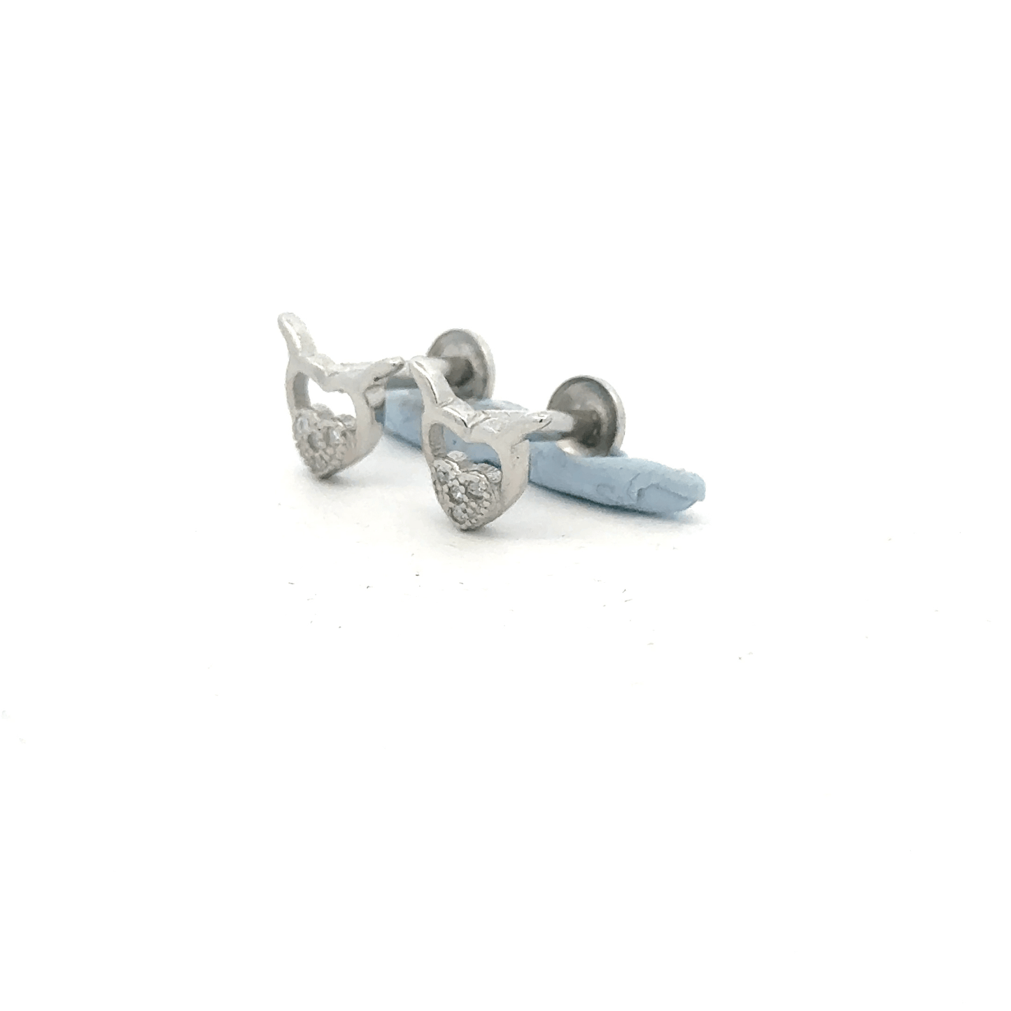 HEART EARRING