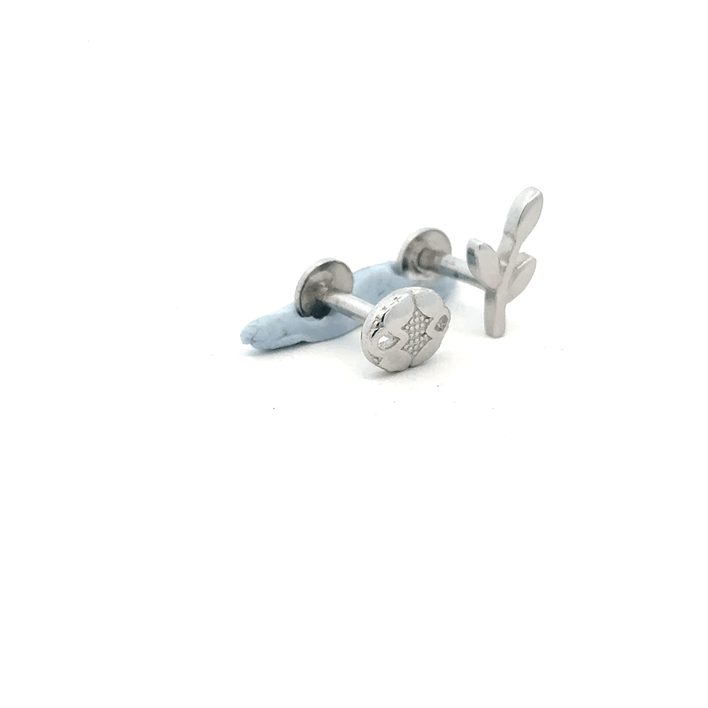 Leaf and circle Earring