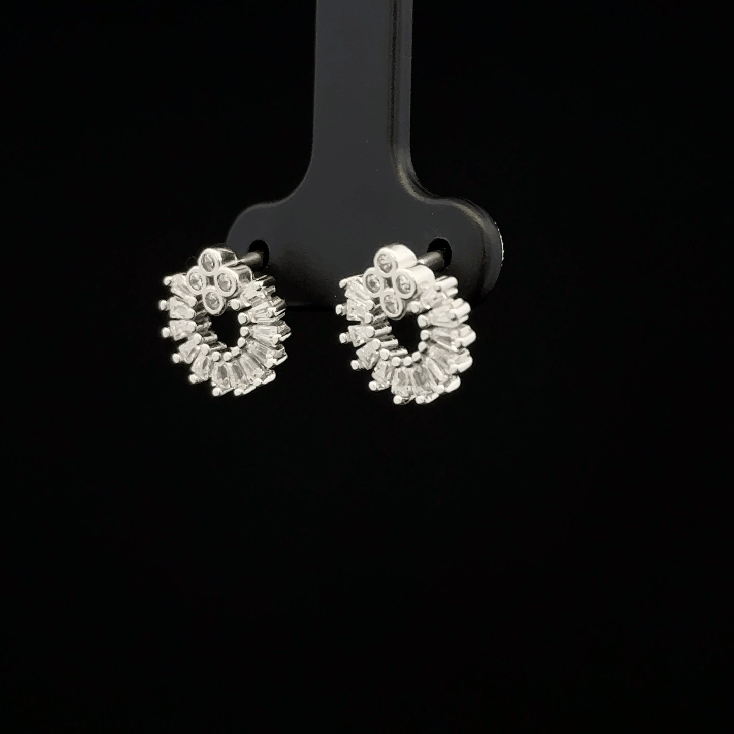 Circle Petal Earrings