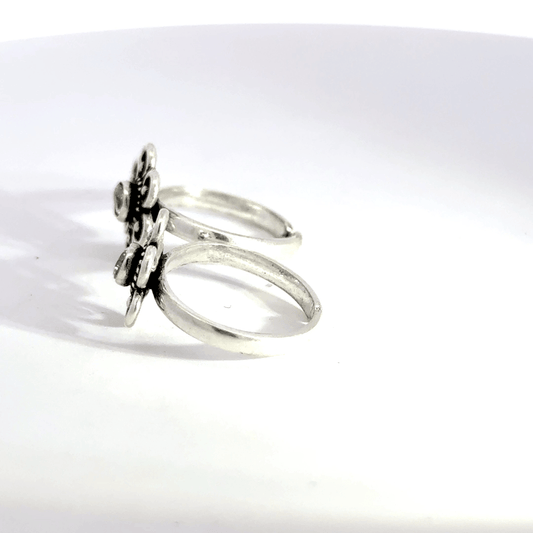 Antique Stone Toerings