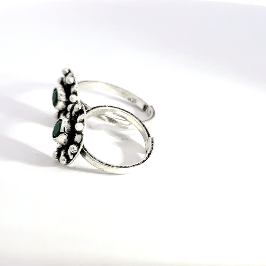 Antique Stone Toerings