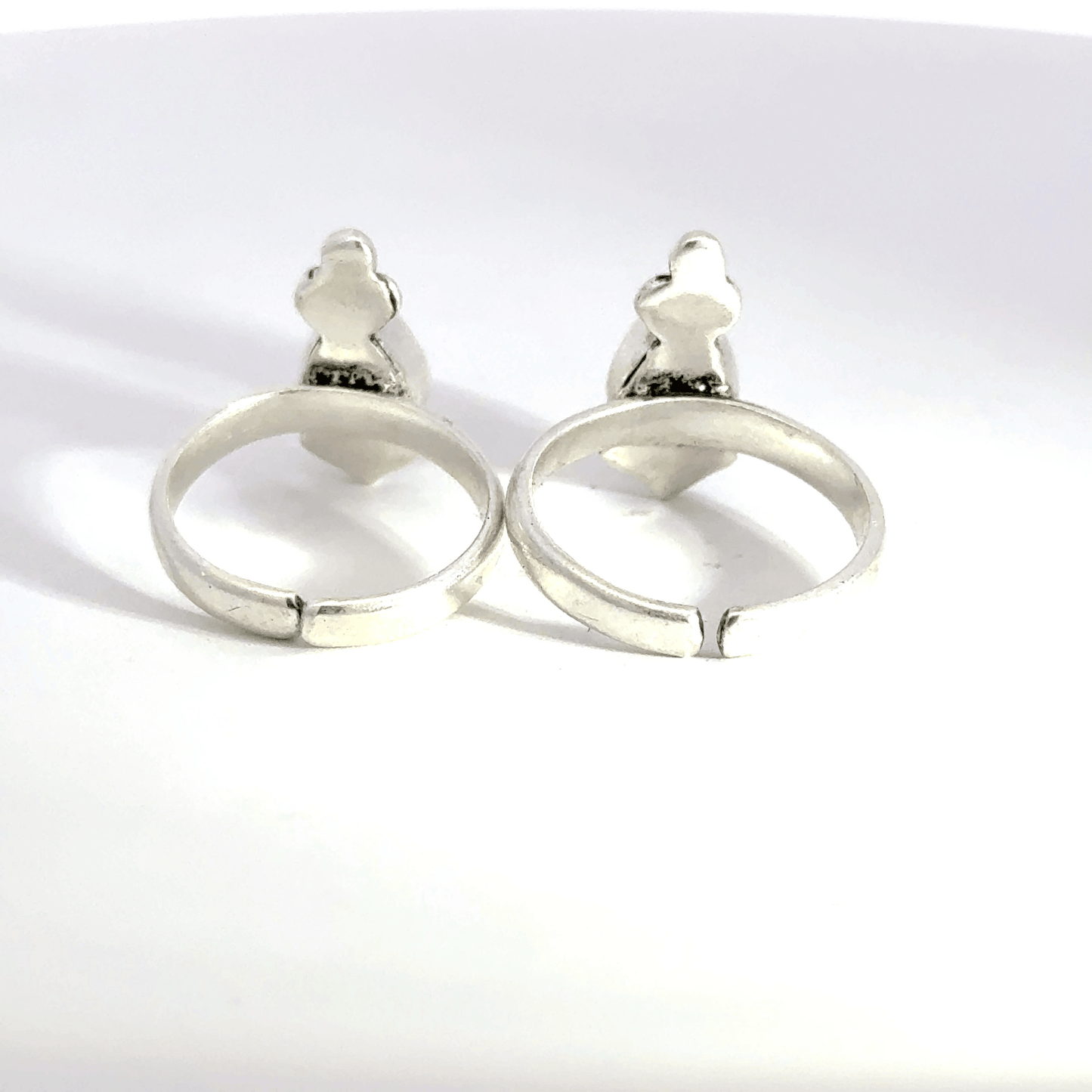 Antique Stone Toerings