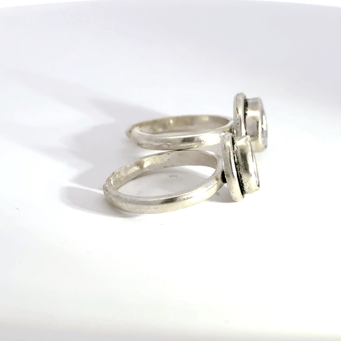 Antique Stone Toerings