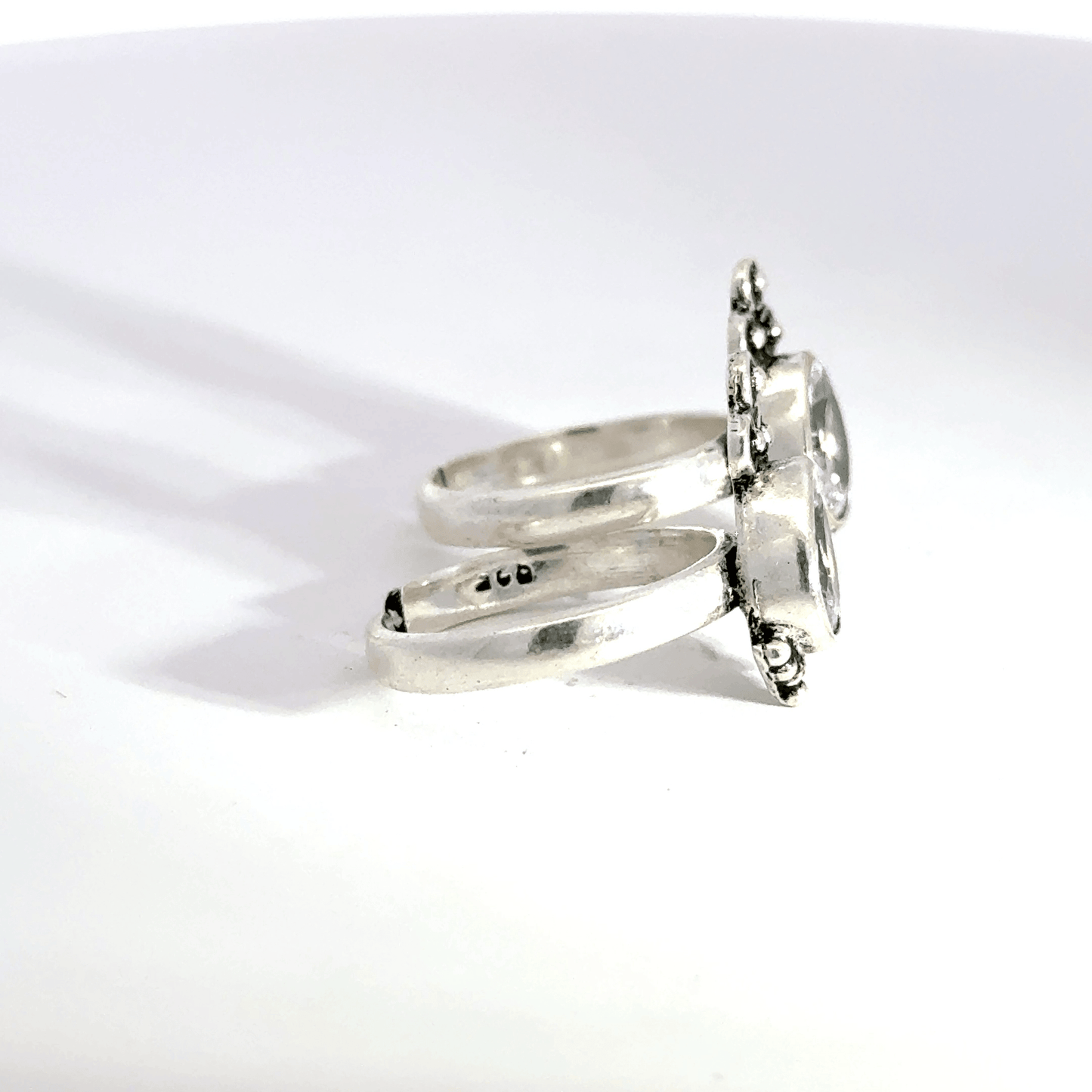 Antique Stone Toerings