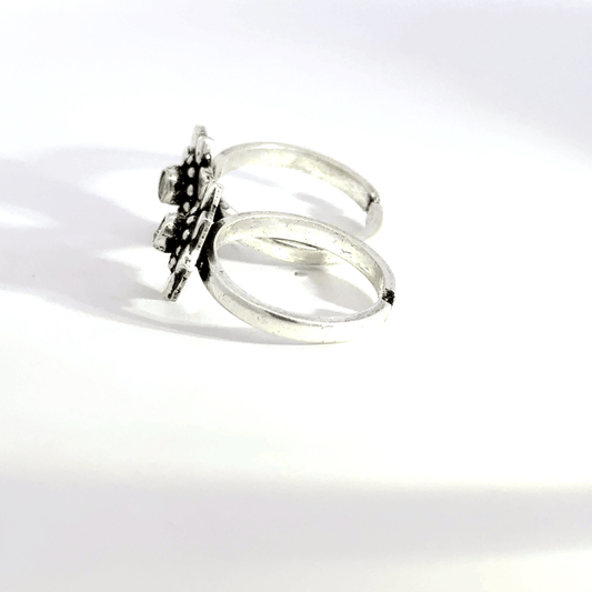 Antique Stone Toerings