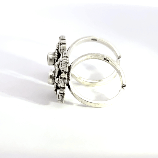 Antique Stone Toerings