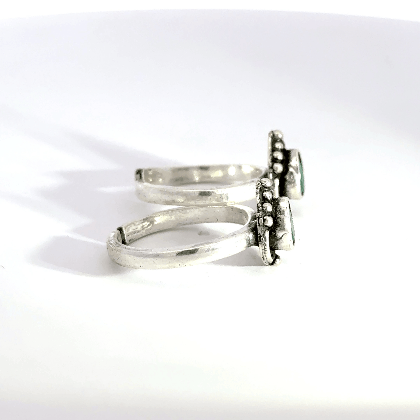 Antique Stone Toerings