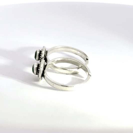 Antique Stone Toerings