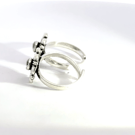 Antique Stone Toerings