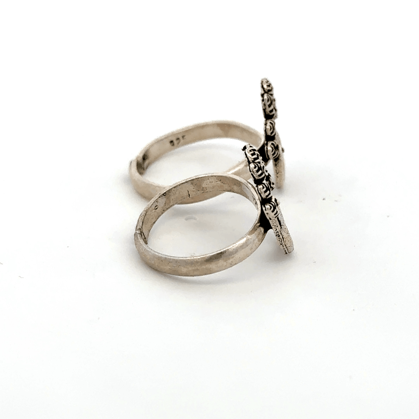 Antique Peacock Toerings