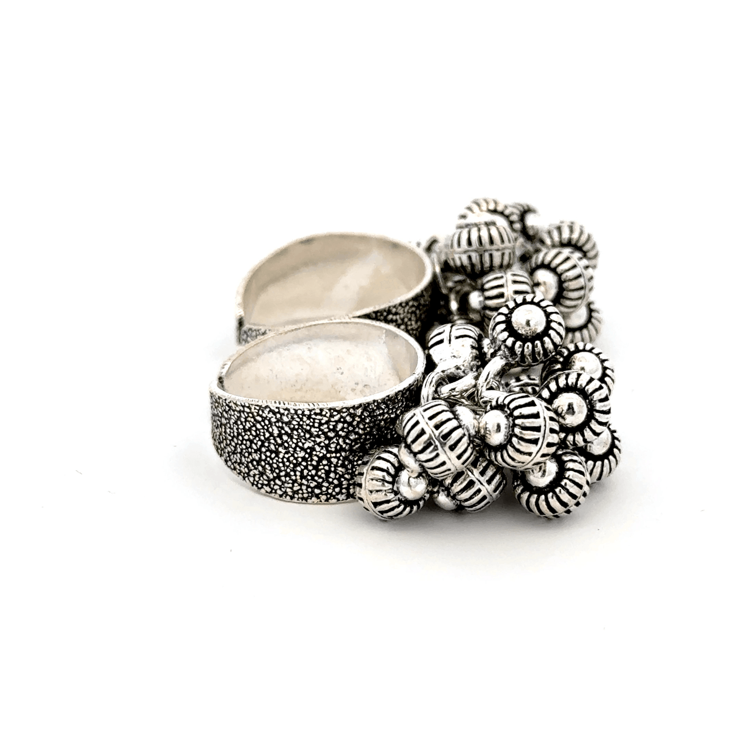 Antique Bell Toerings