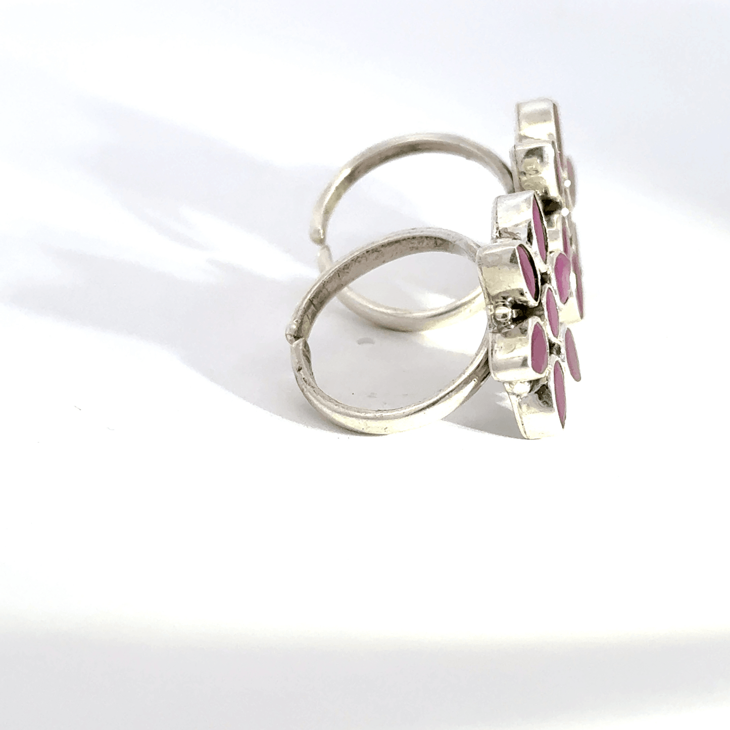 Antique Stone Toerings