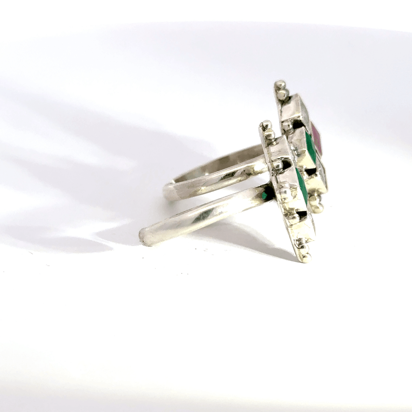 Antique Stone Toerings