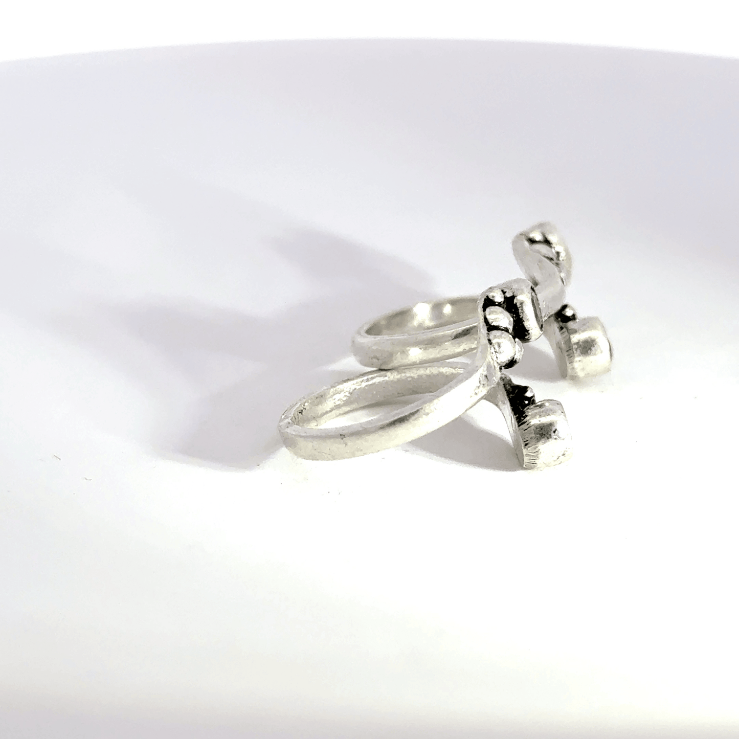 Antique Stone Toerings