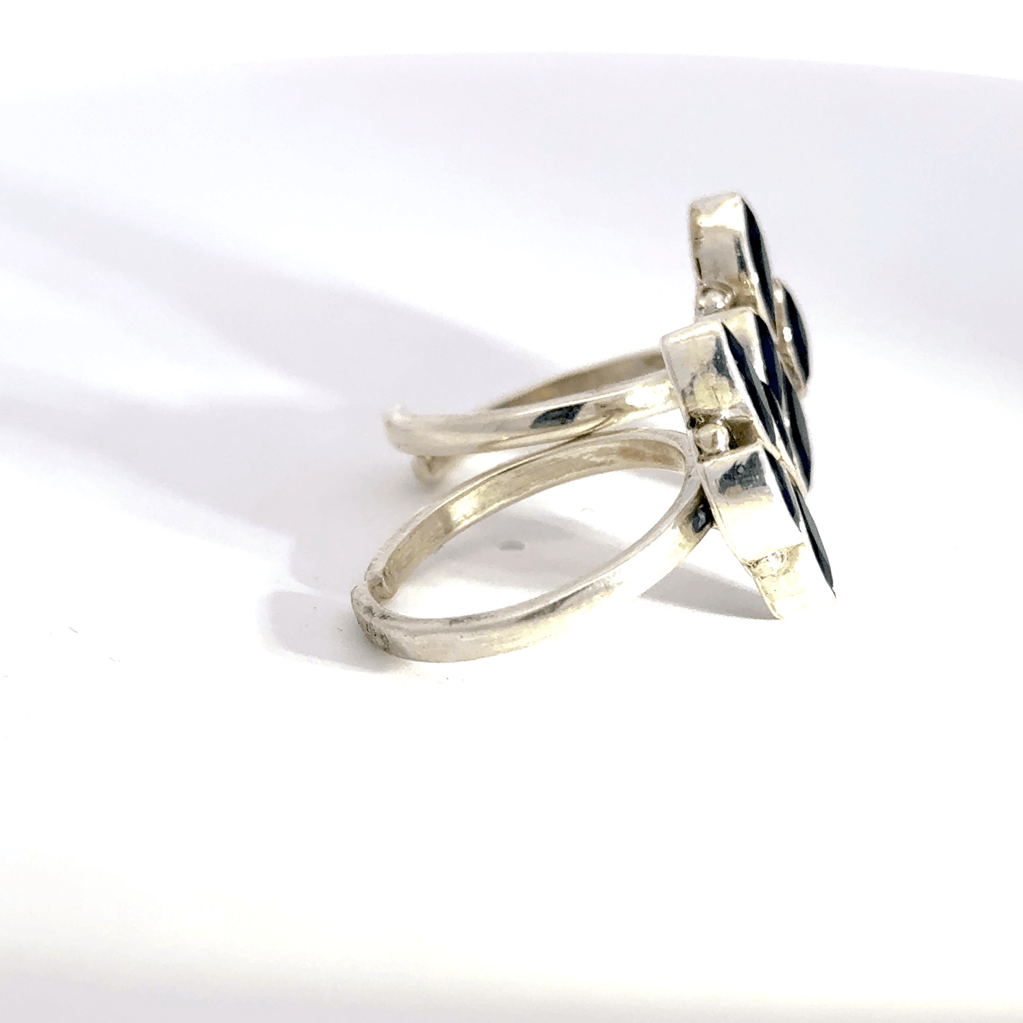 Antique Stone Toerings