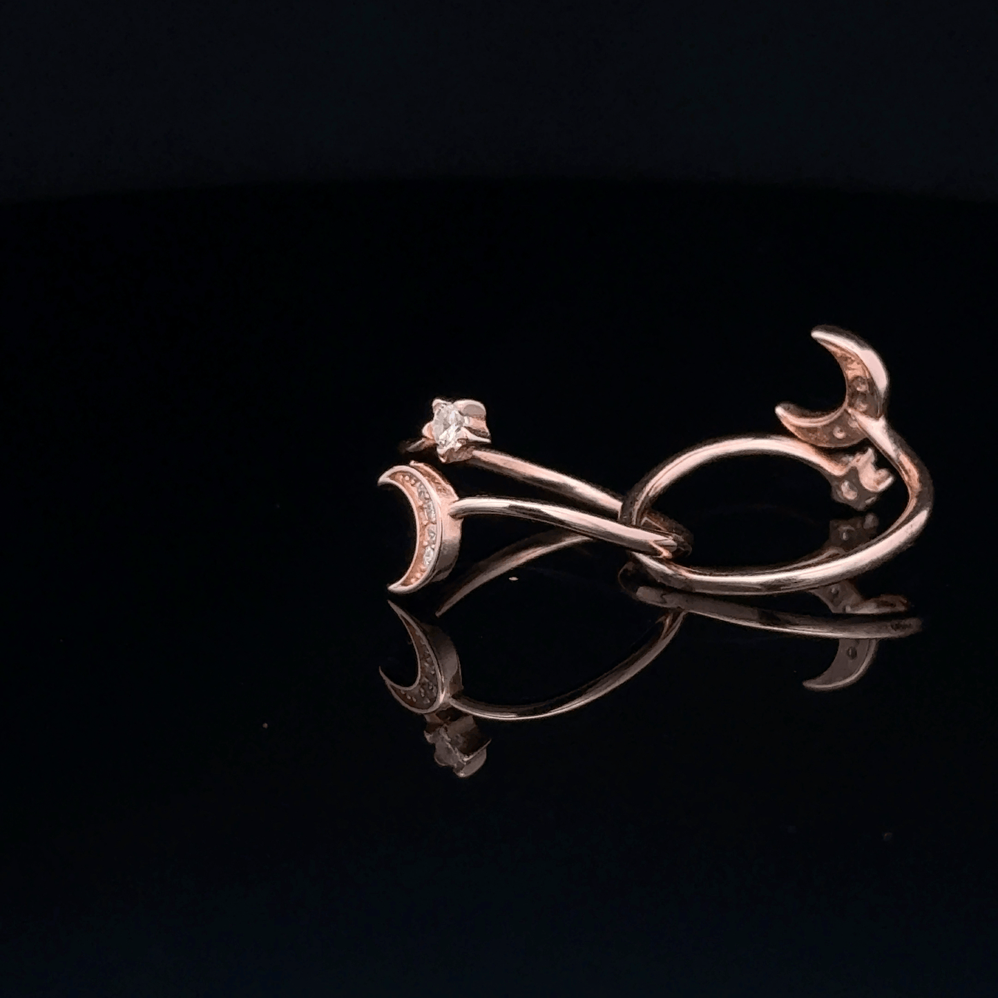 Half Moon Toe-Ring