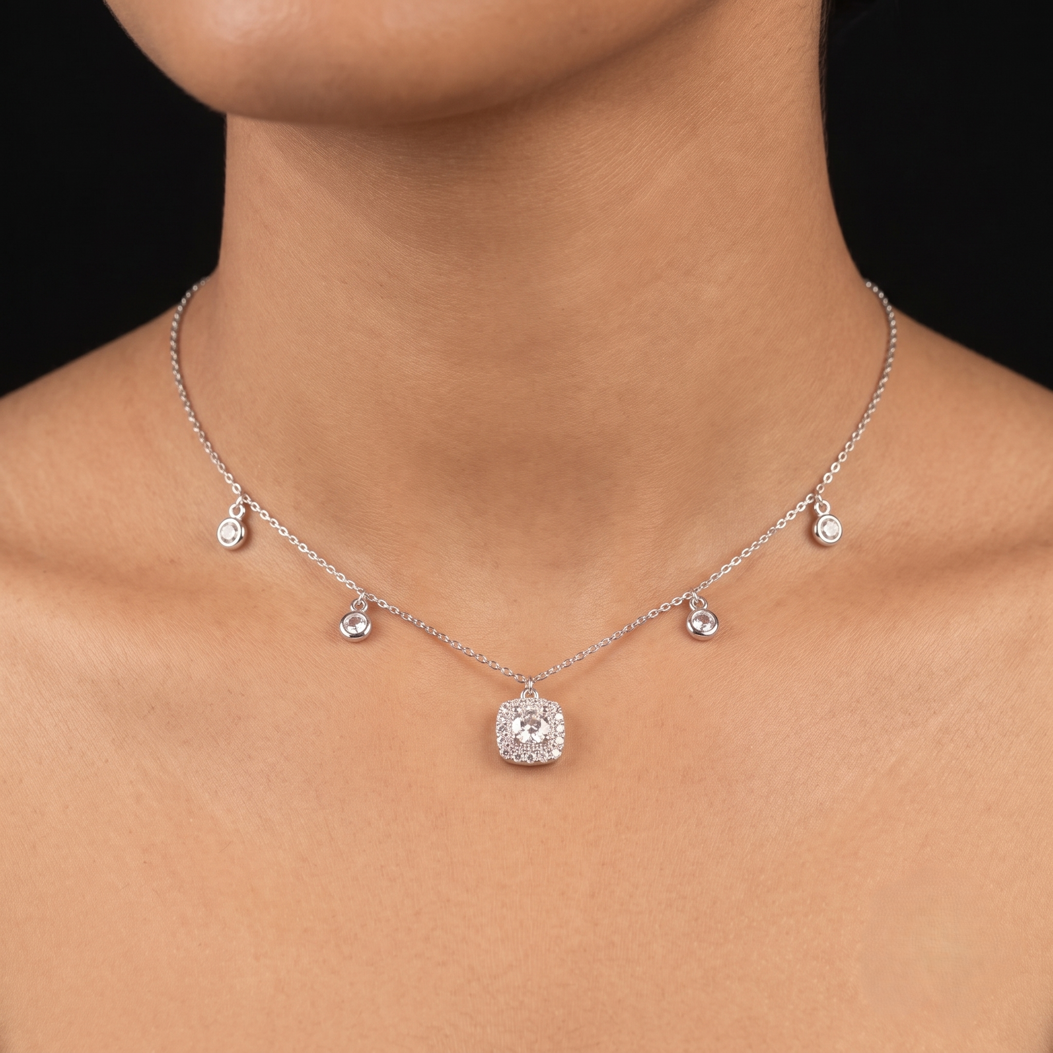 Square shape chain