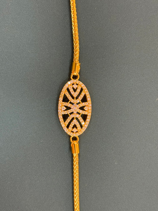 Oval Mugappu Thali Kodi Chain