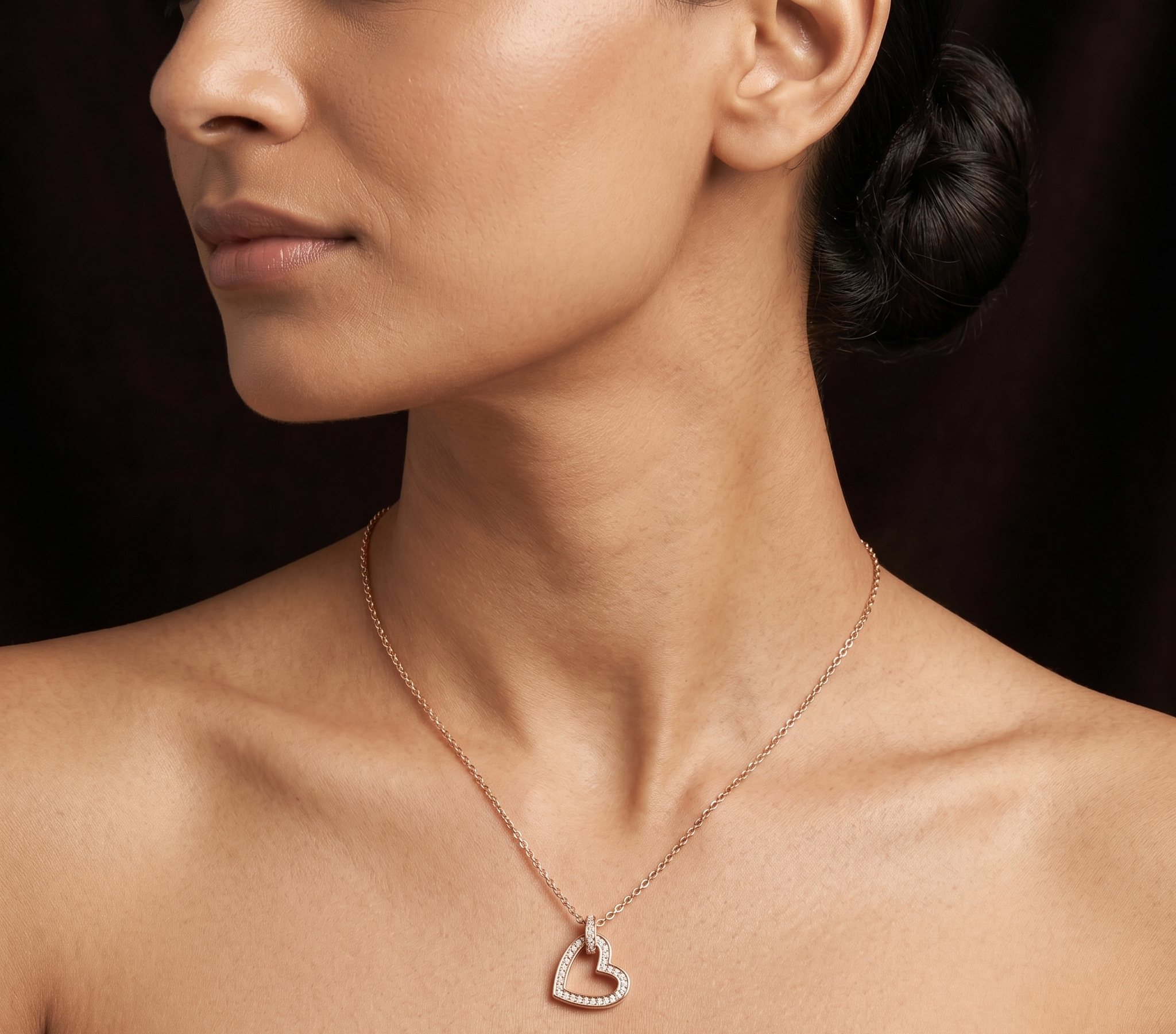 Heart rose gold chain pendant