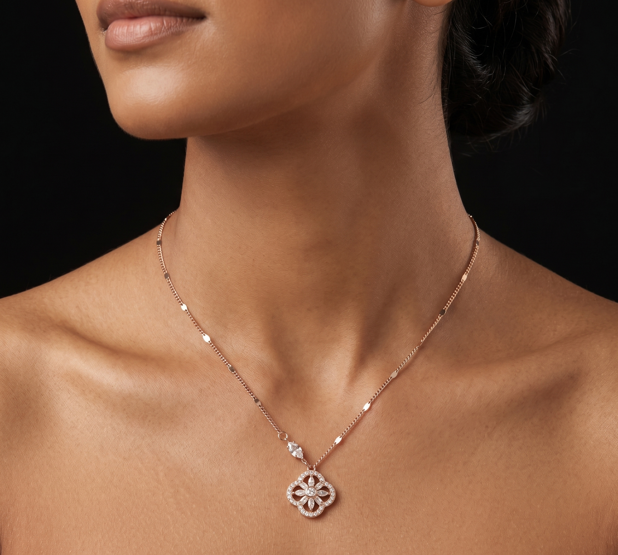 Flower rose gold chain pendant