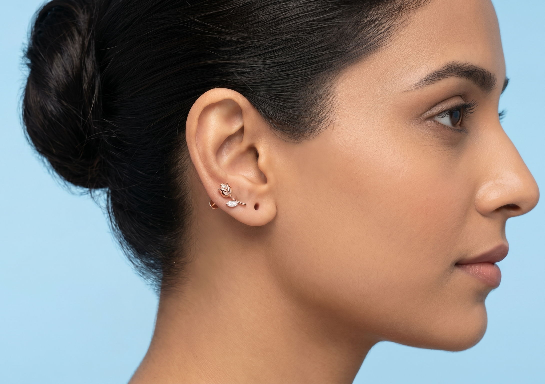 Rose gold Flower with leaf second stud