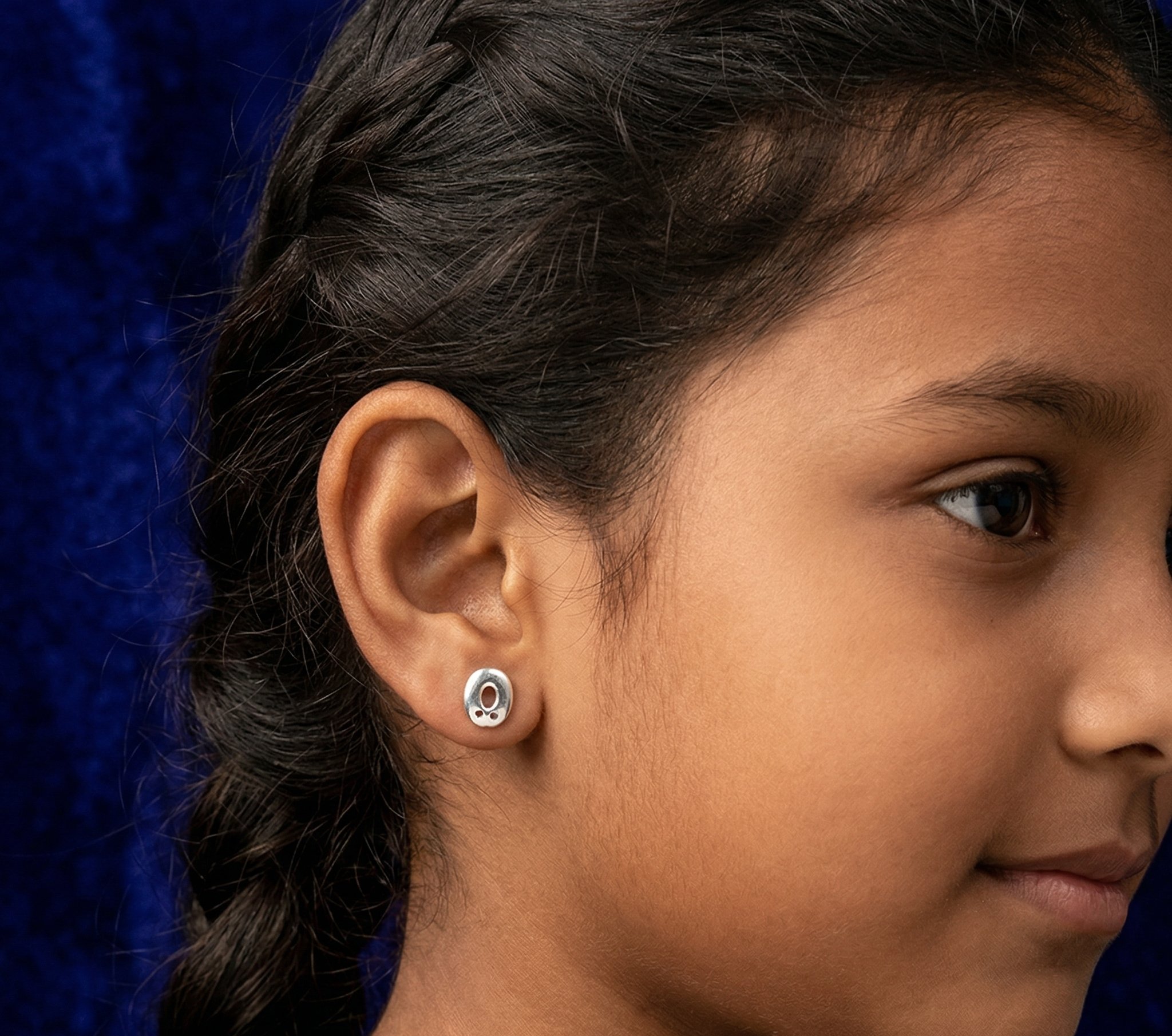 Oval Earring