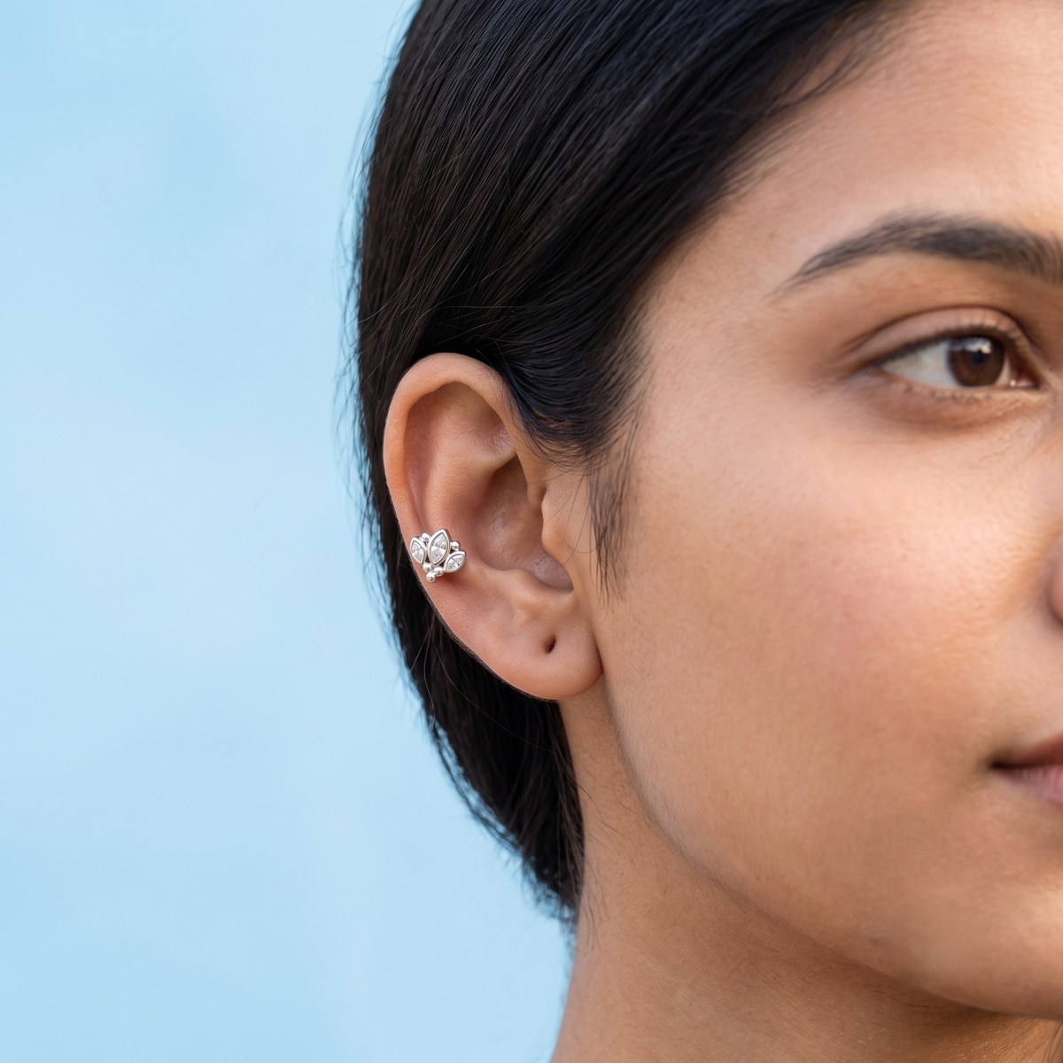 3 Oval Second Stud