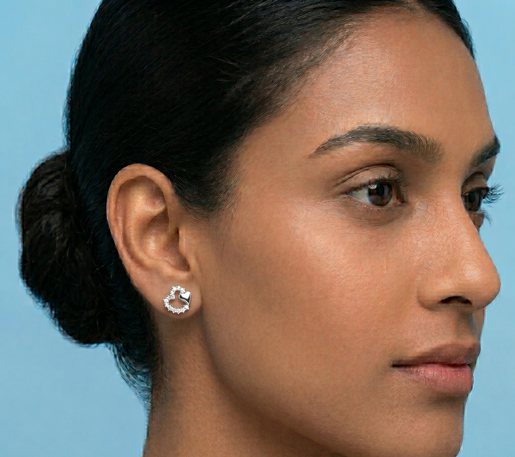 Minimalist Heart Motif Earrings