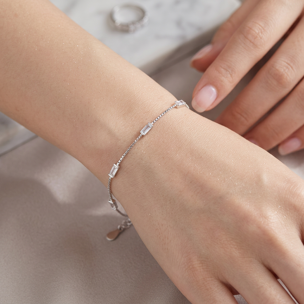 Square Single Stone Bracelet