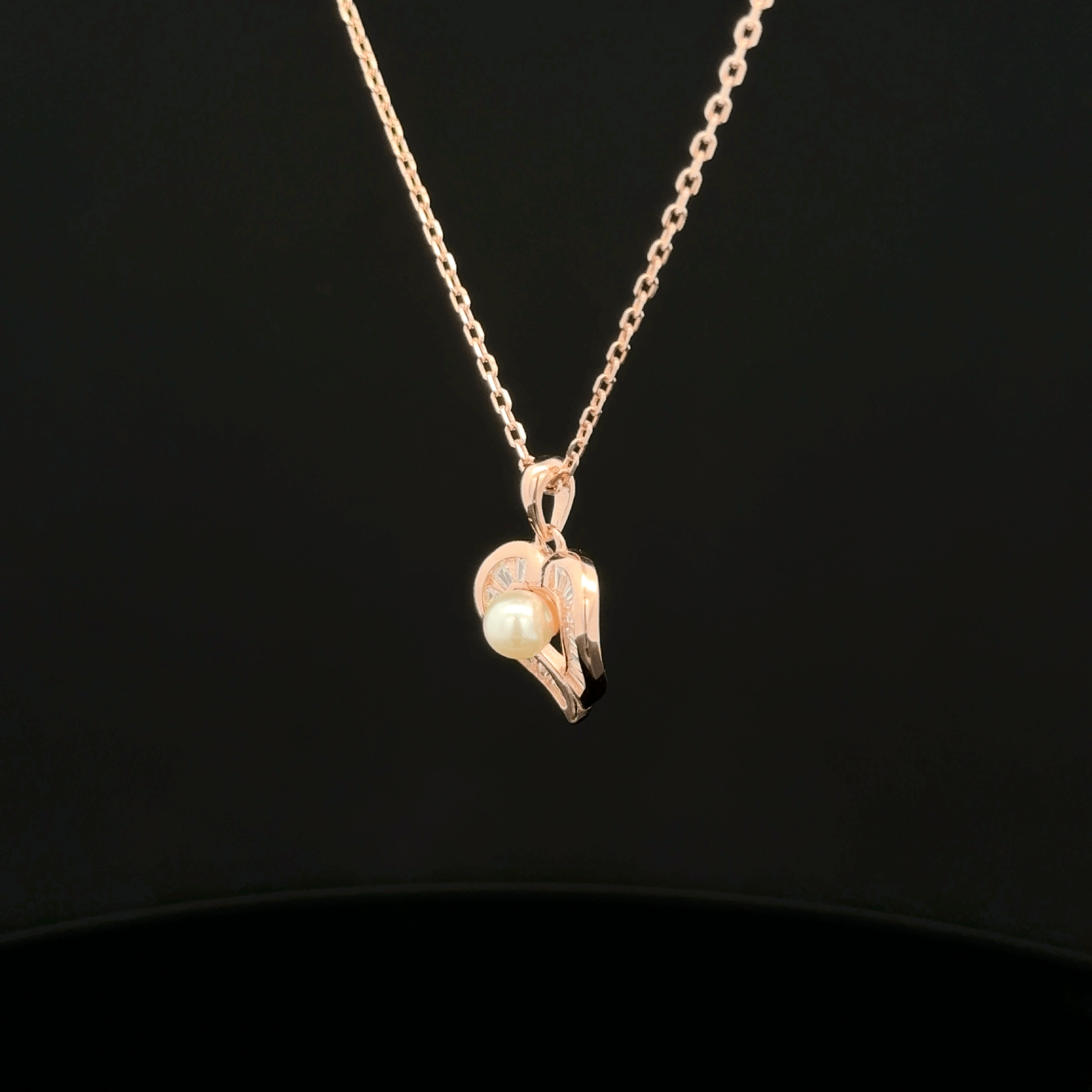 Heart Pearl Chain
