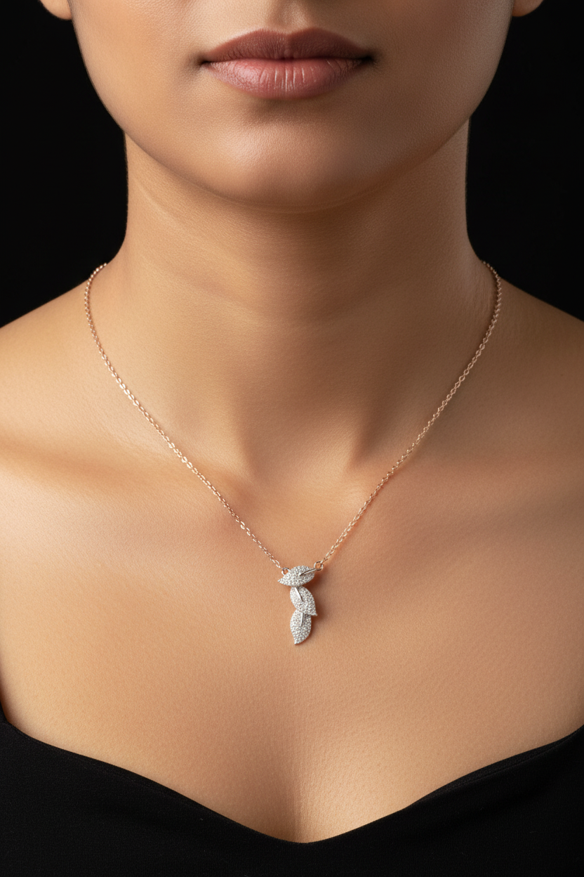 Leaf Rosegold Chain With Pendant
