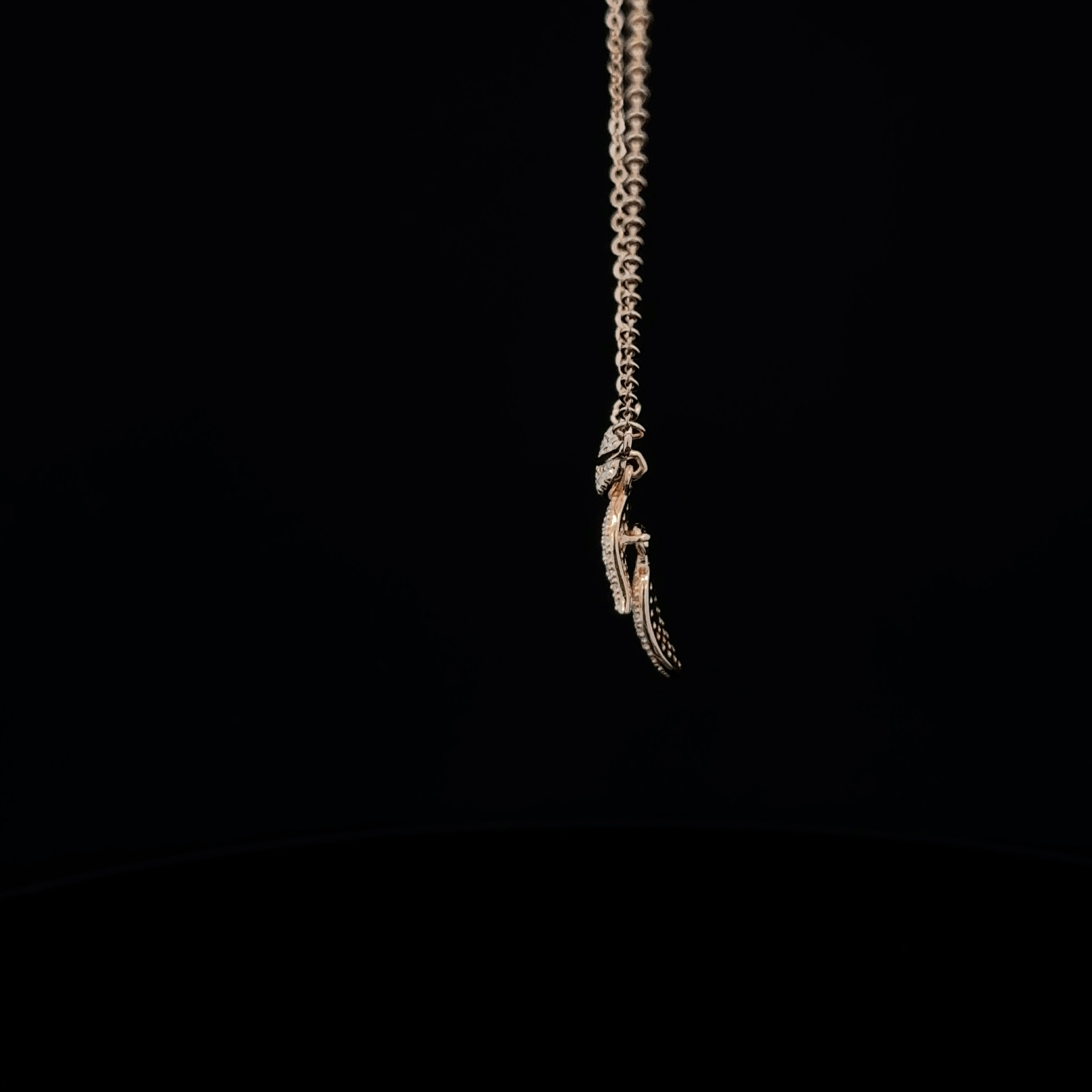 Leaf Rosegold Chain With Pendant