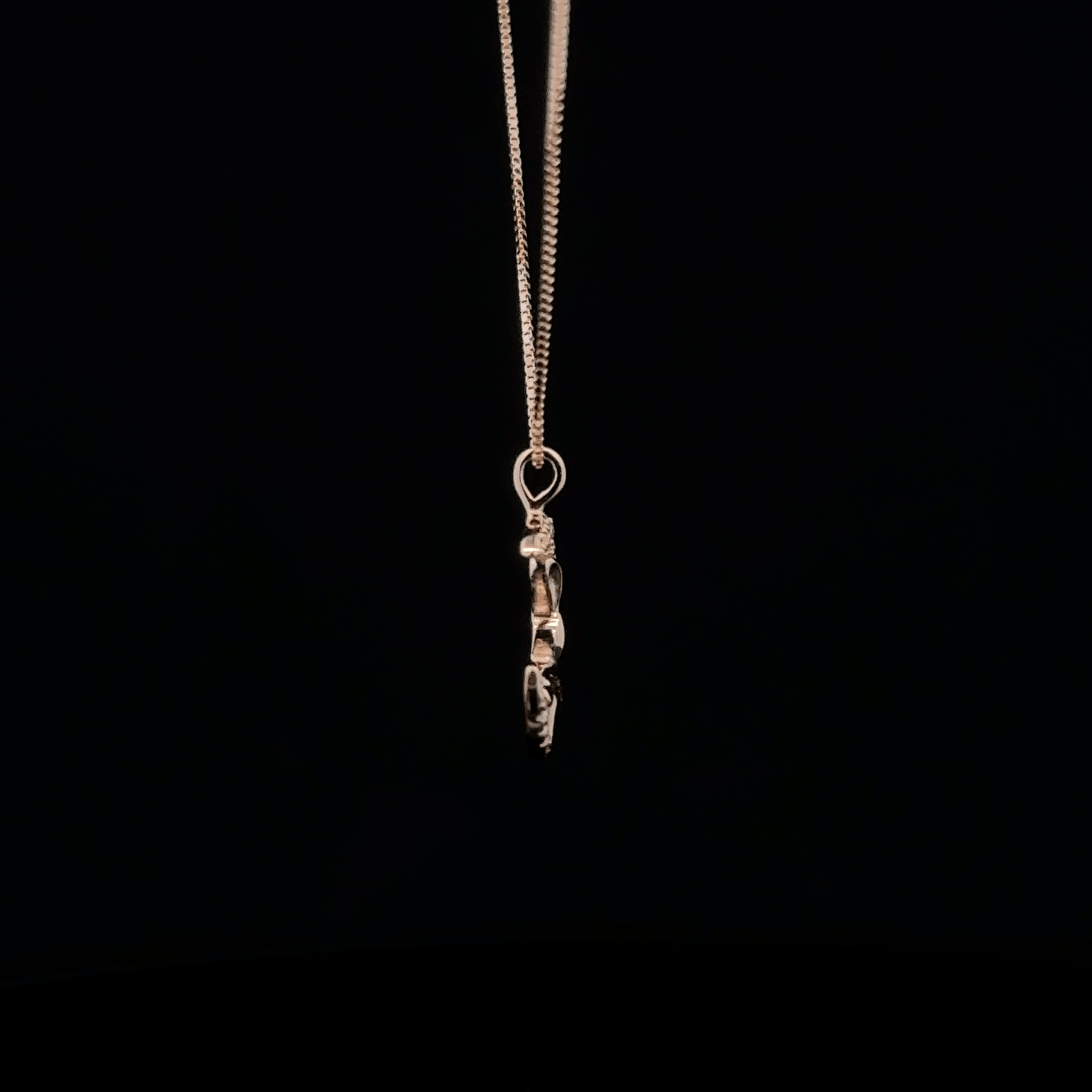 Moon Rosegold Chain With Pendant