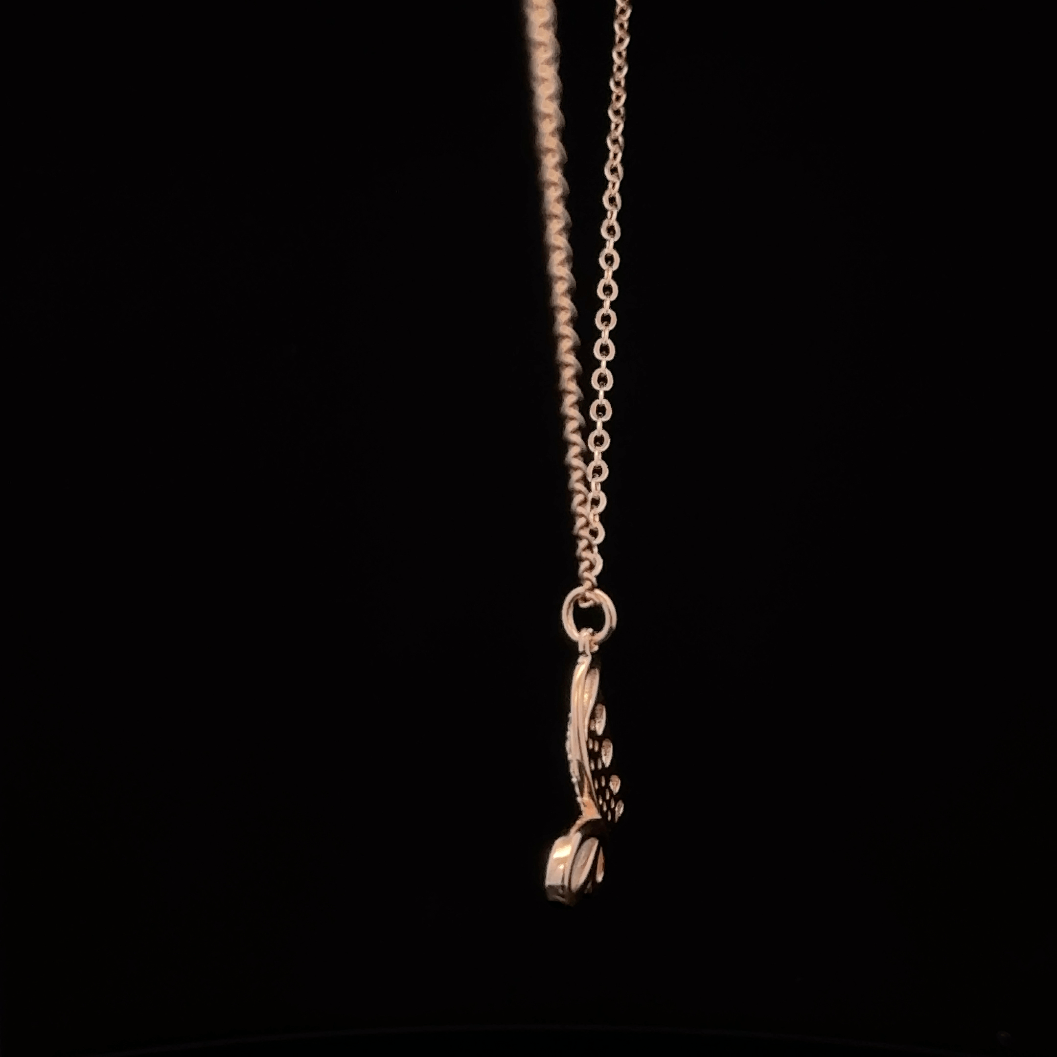 Butterfly Rosegold Chain With Pendant
