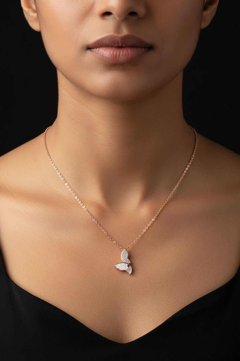 BUTTERFLY ROSEGOLD CHAIN WITH PENDANT