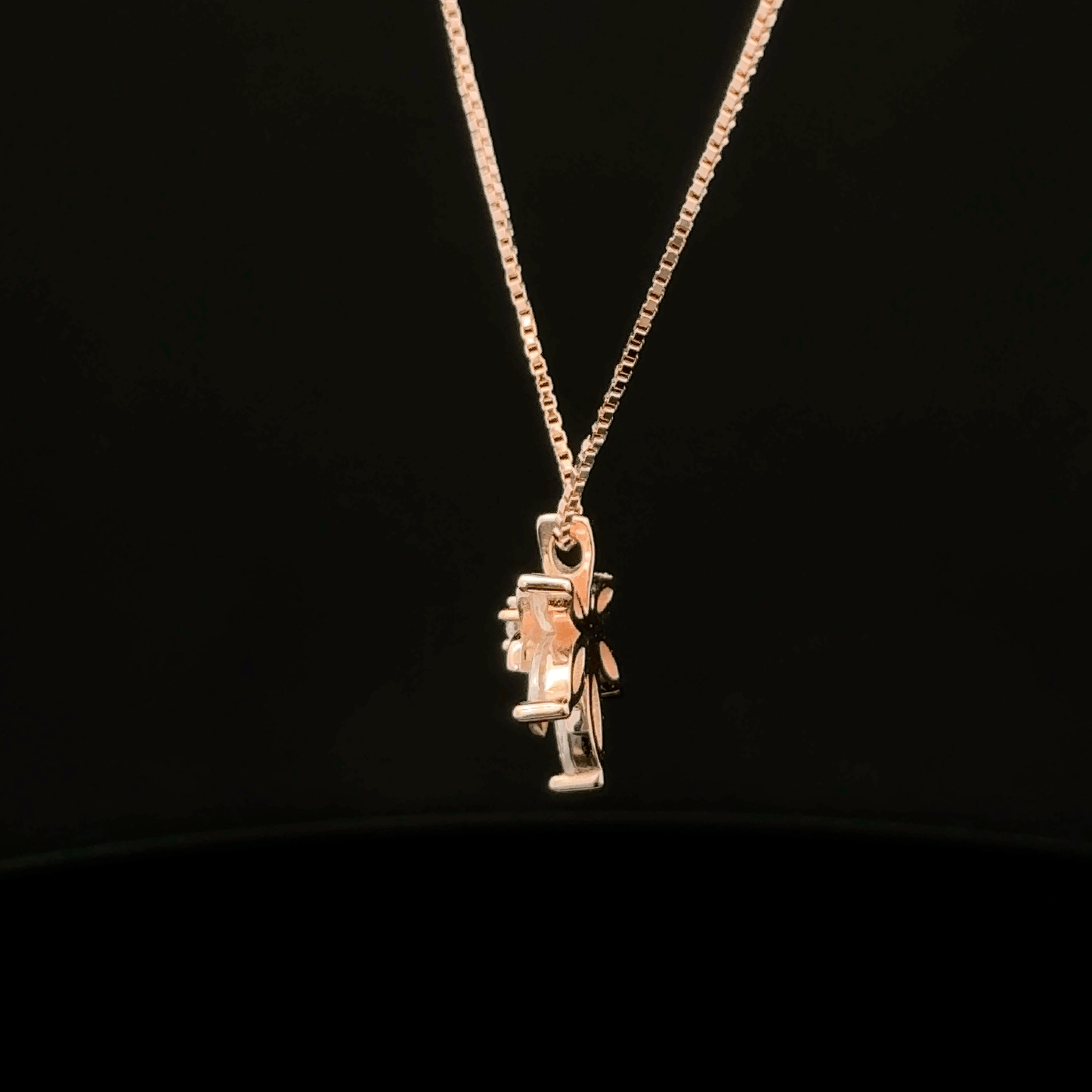 LEAF ROSEGOLD CHAIN WITH PENDANT