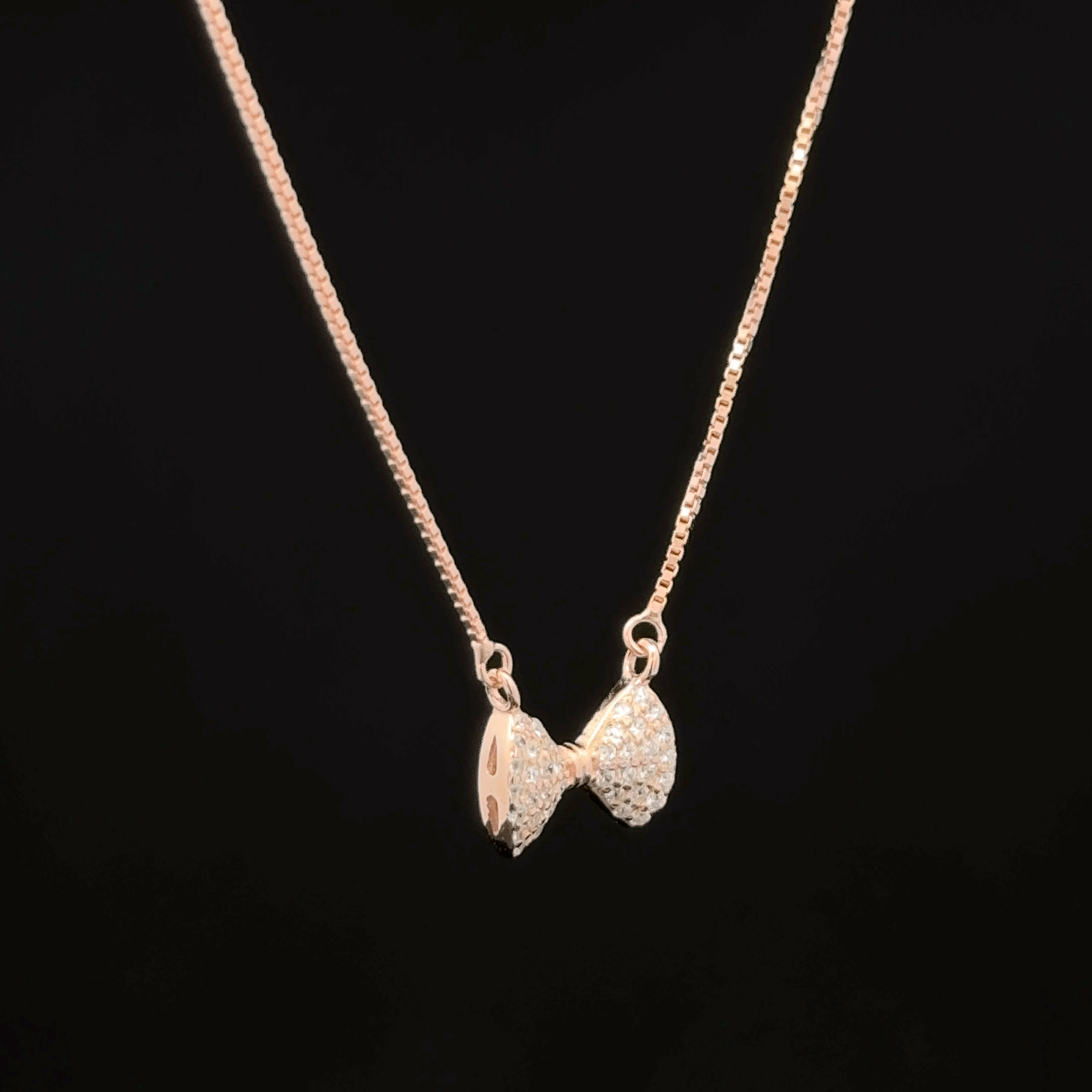 Bow Chain Pendant