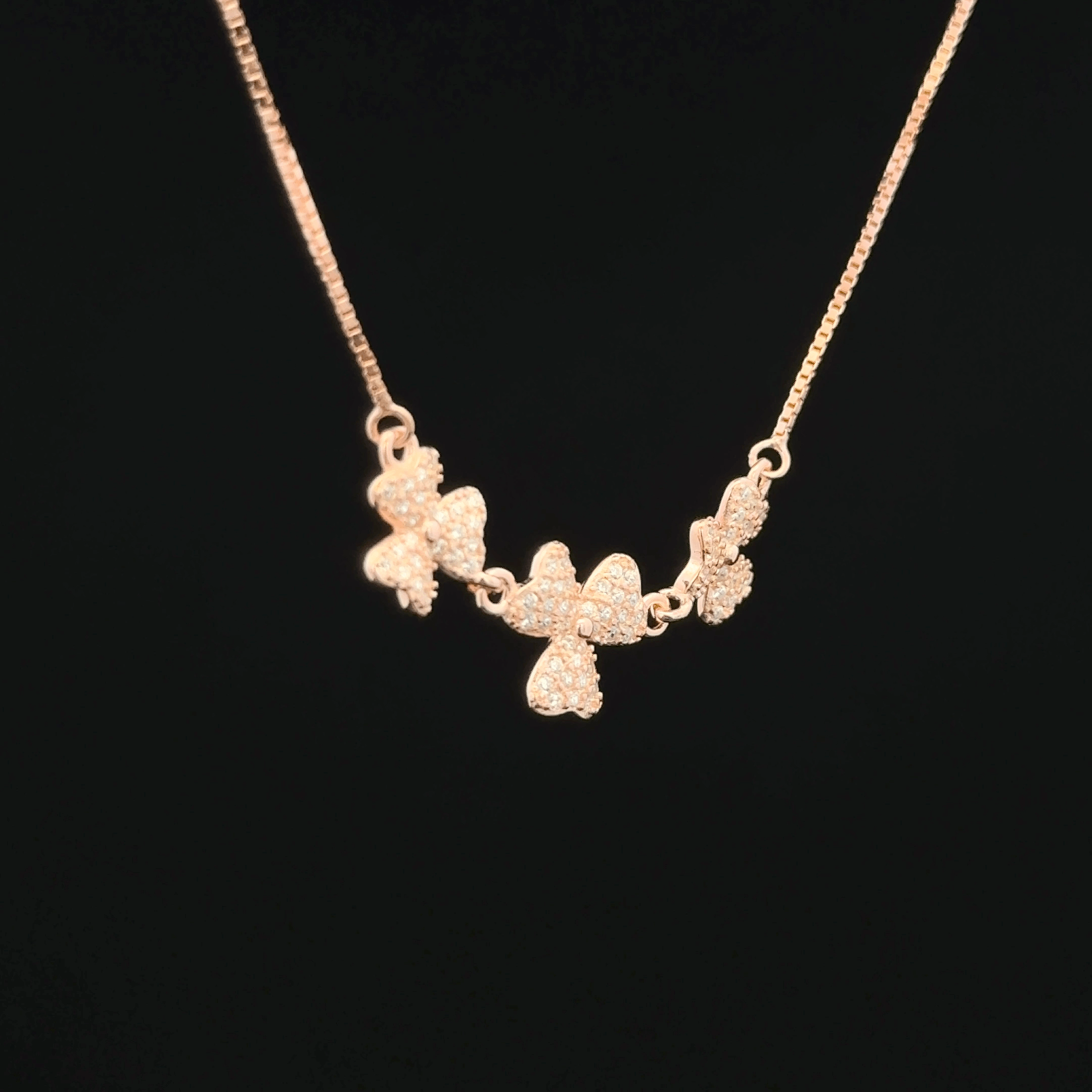 Flower Chain Pendant