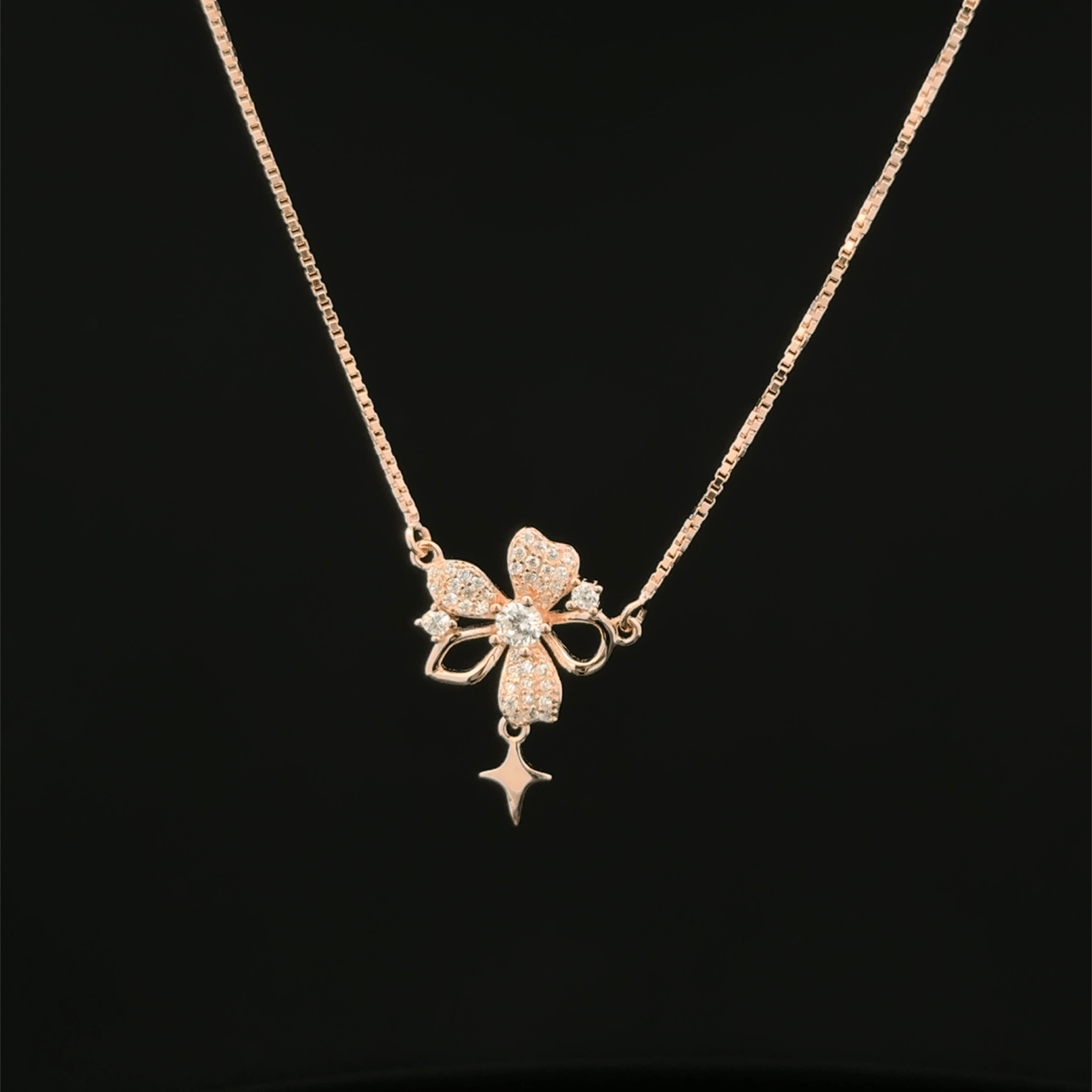 Sparkle Chain Pendant